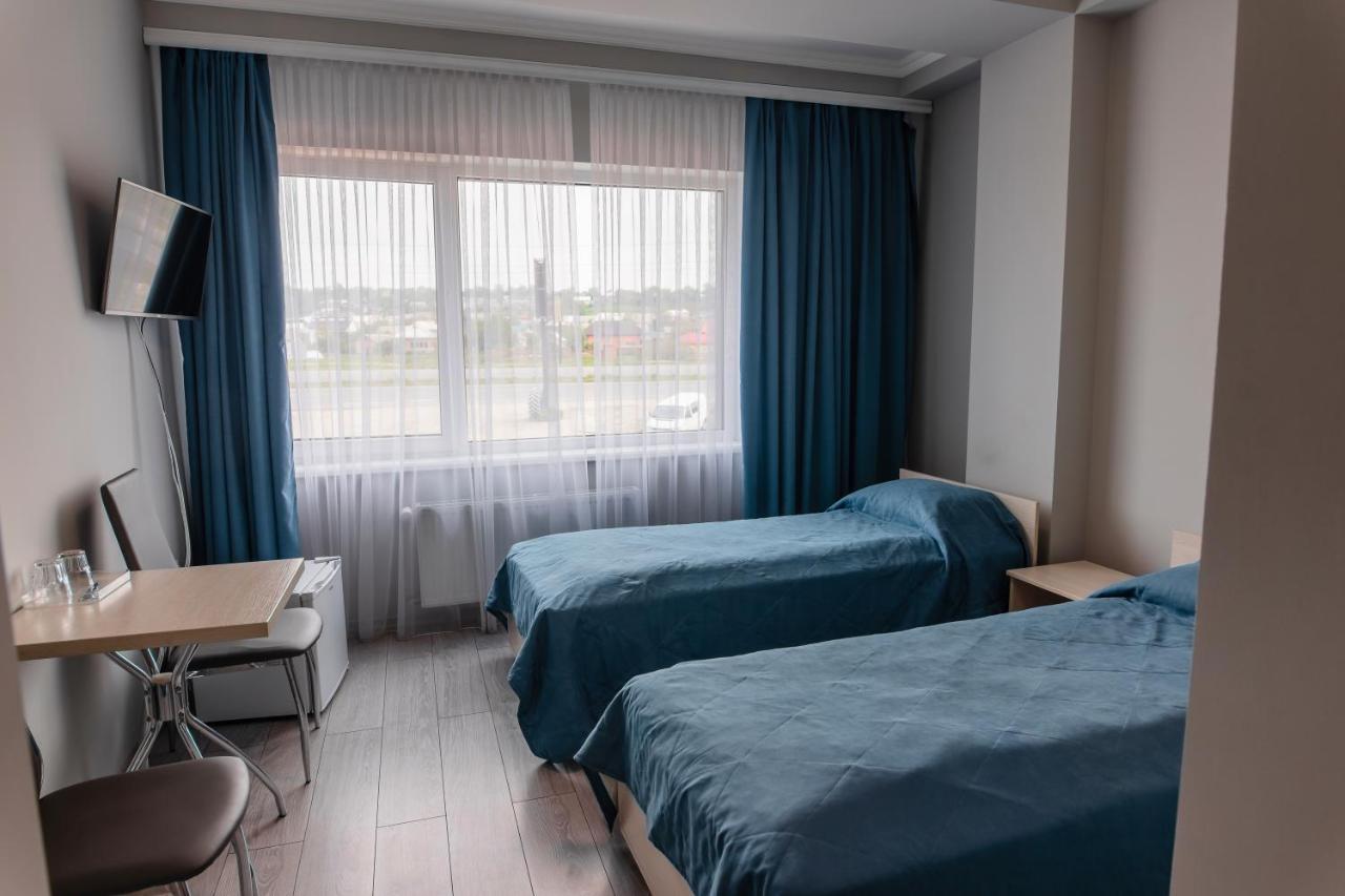 Af Trans Hotel Marshyntsi Exteriör bild